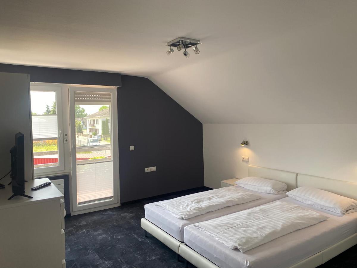 Ferienwohnungen Zur Elz Kappel-Grafenhausen Esterno foto